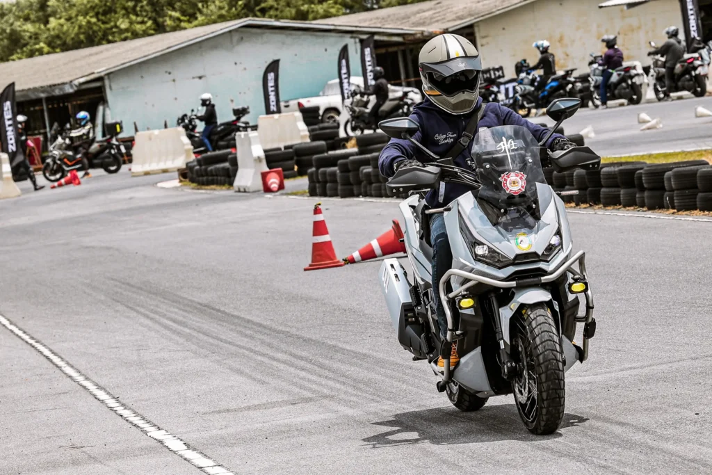 Zontes Riding Skill 6