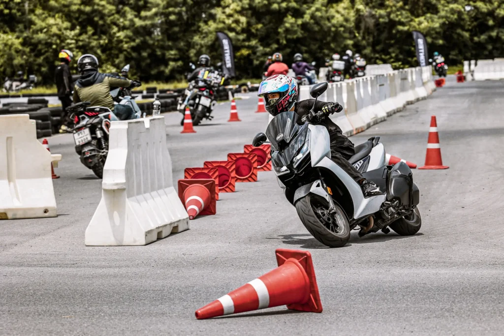 Zontes Riding Skill 6