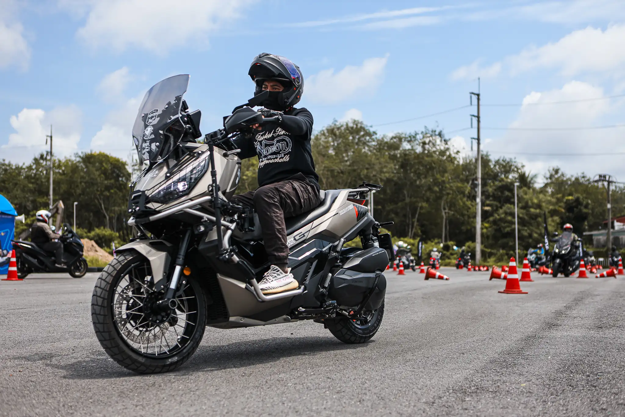 ZONTES RIDING SKILLS 7