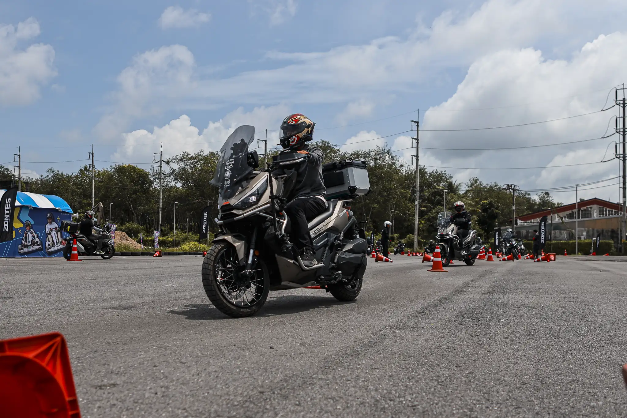 ZONTES RIDING SKILLS 7