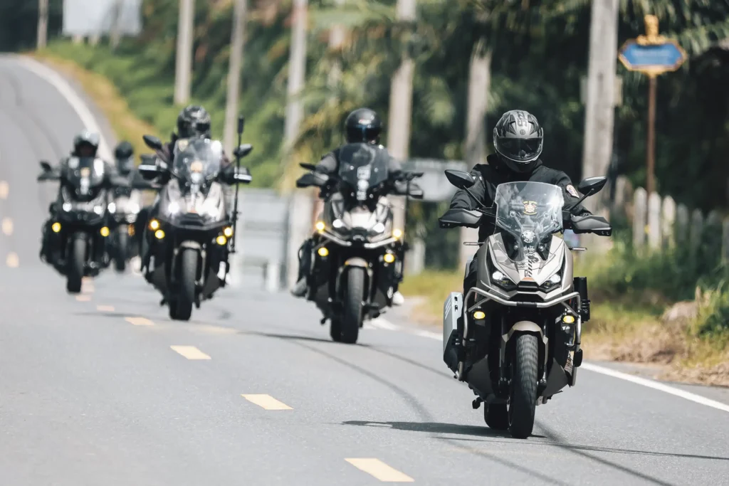 ZONTES Ride Beyond The Viewpoint