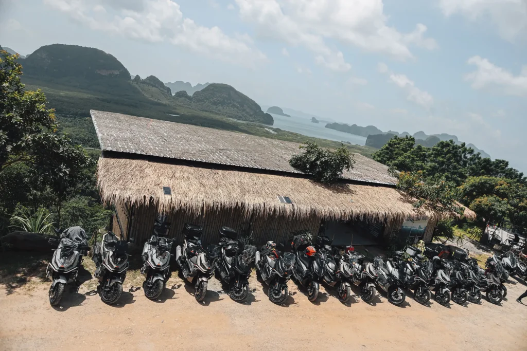 ZONTES Ride Beyond The Viewpoint