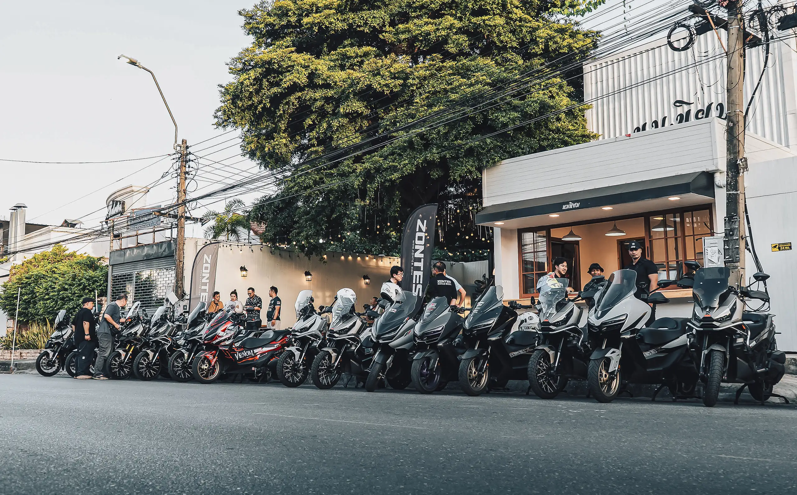 Zontes-Meeting-Korat