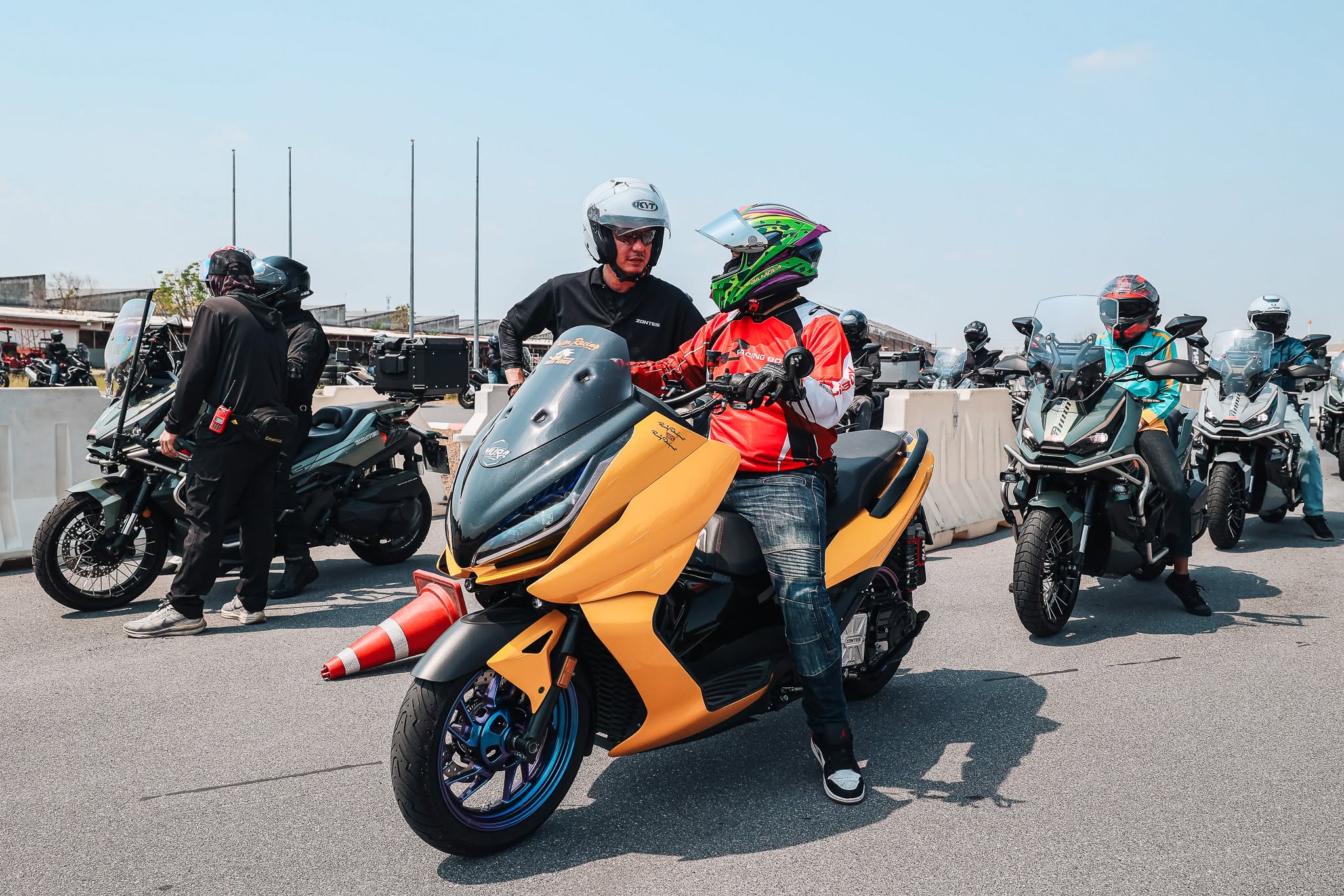 Zontes-Riding-Skills-12
