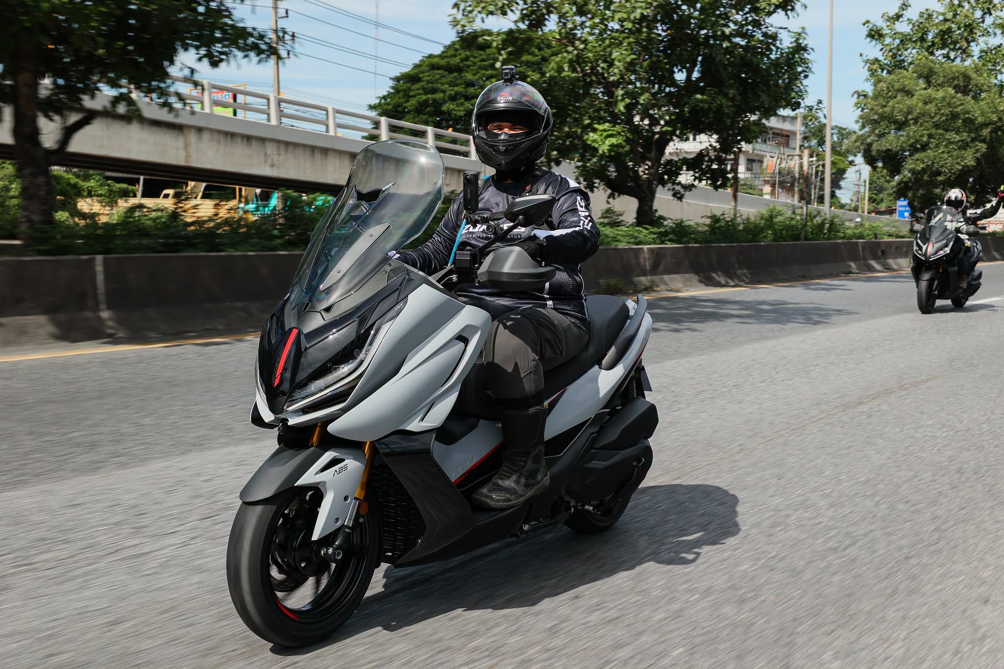 Test-Ride-Trip Zontes-368E-ETC-076