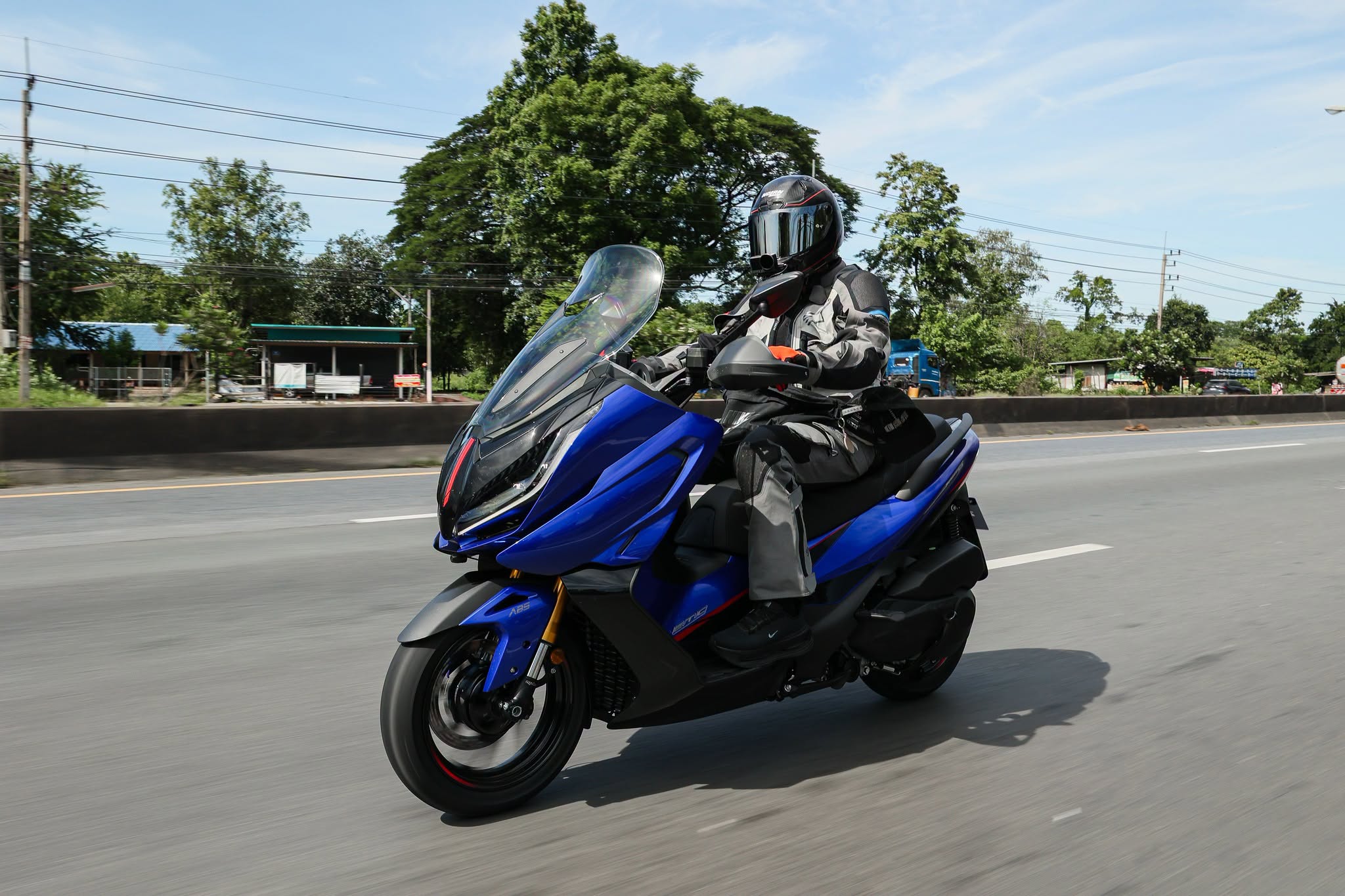 Test-Ride-Trip Zontes-368E-ETC-082